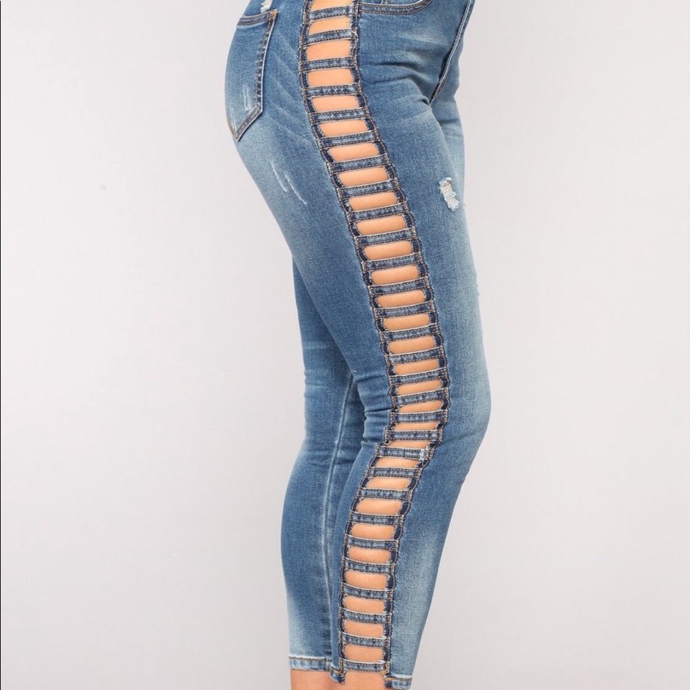 Jeans cut sides